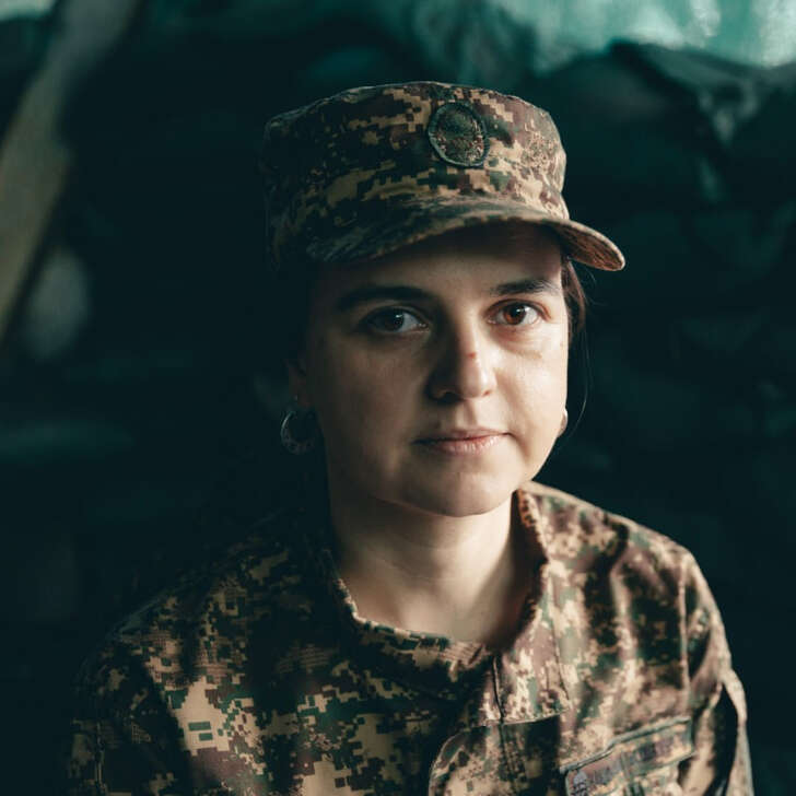 Олена Апчел